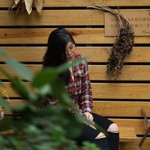 Meet your Posher, Yi